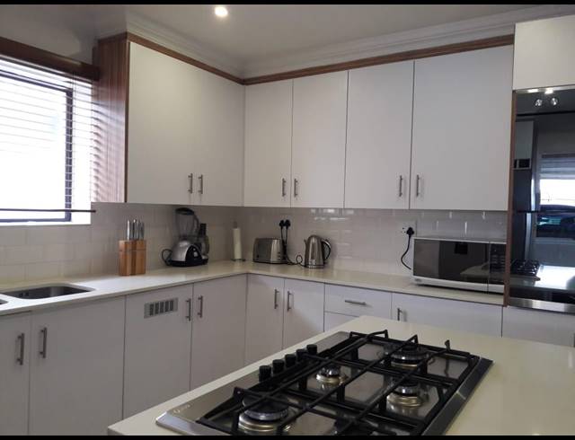 3 BEDROOM HOUSE RENTED IN FAIRVIEW